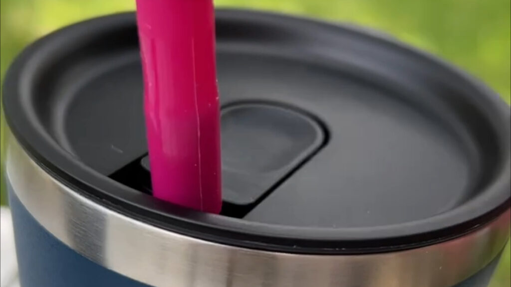 insert a straw