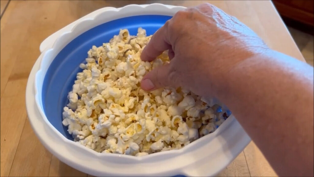 popcorn in bowl