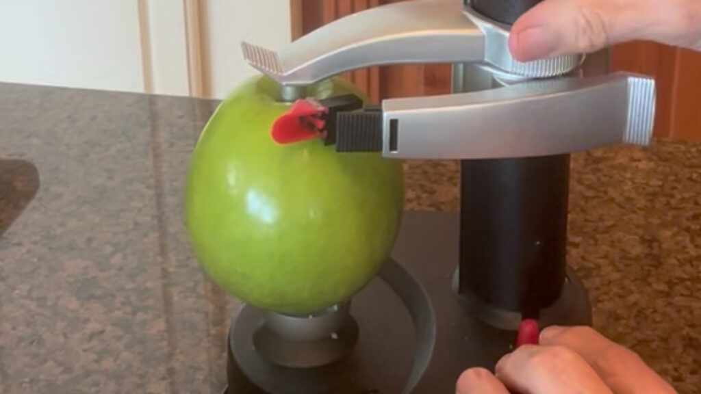 simple apple peeler
