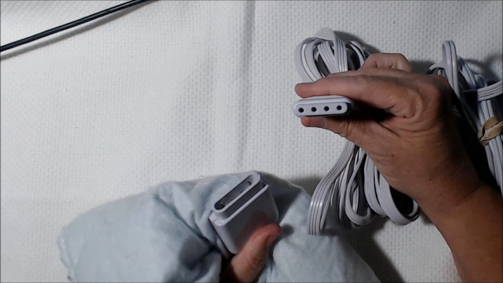 Pad connectors