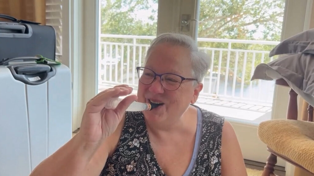 Jen reviewing a Moose Call